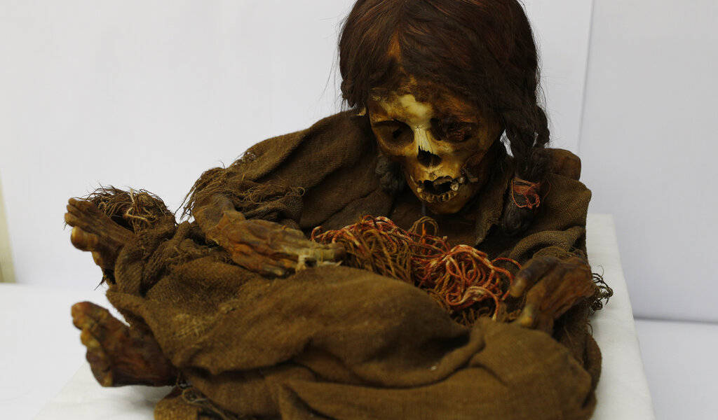 La momia de una niña inca atrae interés en Bolivia