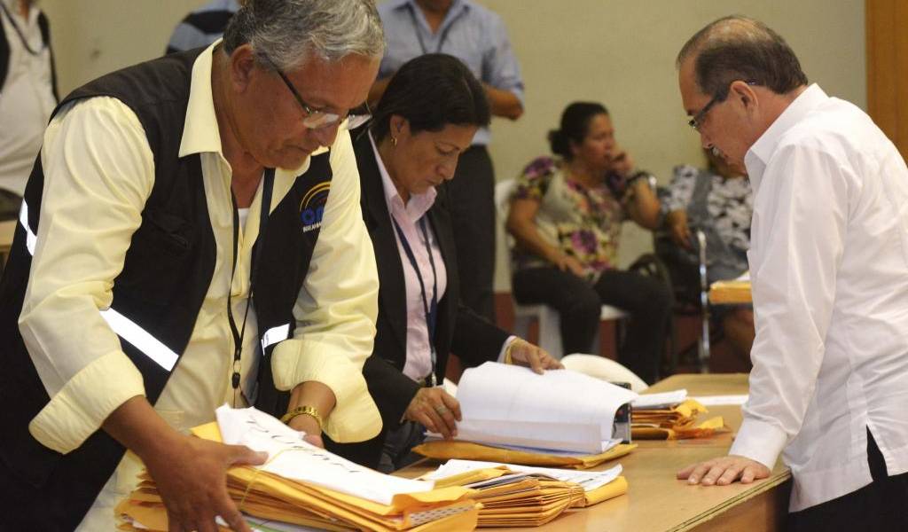 Elecciones 2014: CNE objetó 15 inscripciones