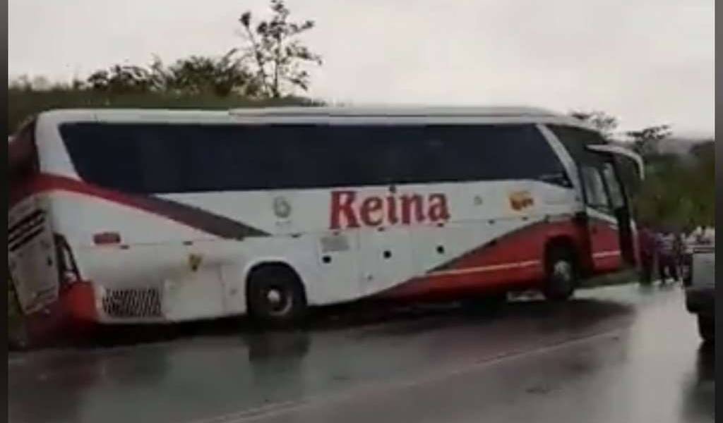 7 heridos tras accidente en la vía Guayaquil – Portoviejo