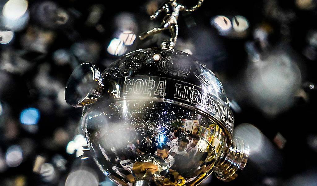 Días y horarios para los duelos de Liga, IDV y Delfín por Libertadores