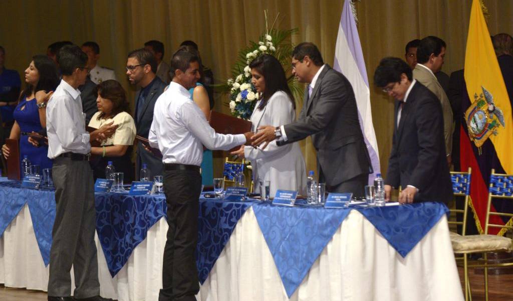 El CNE entregó credenciales en Guayas sin la presencia de Jaime Nebot