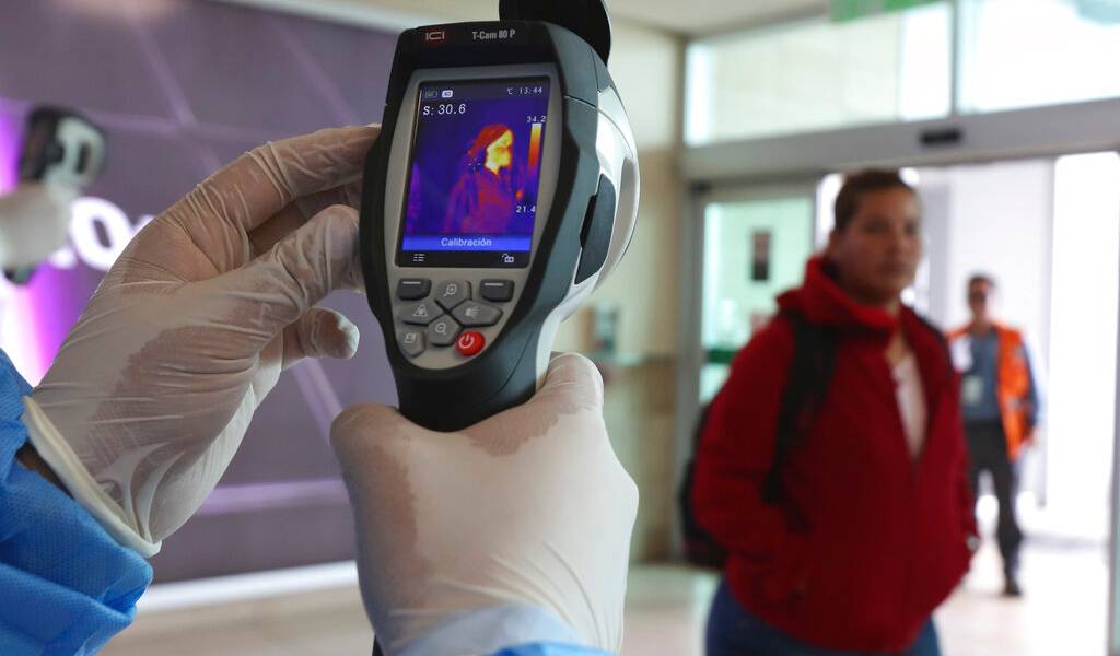 Aeropuerto de Quito se mantendrá abierto para actividades específicas