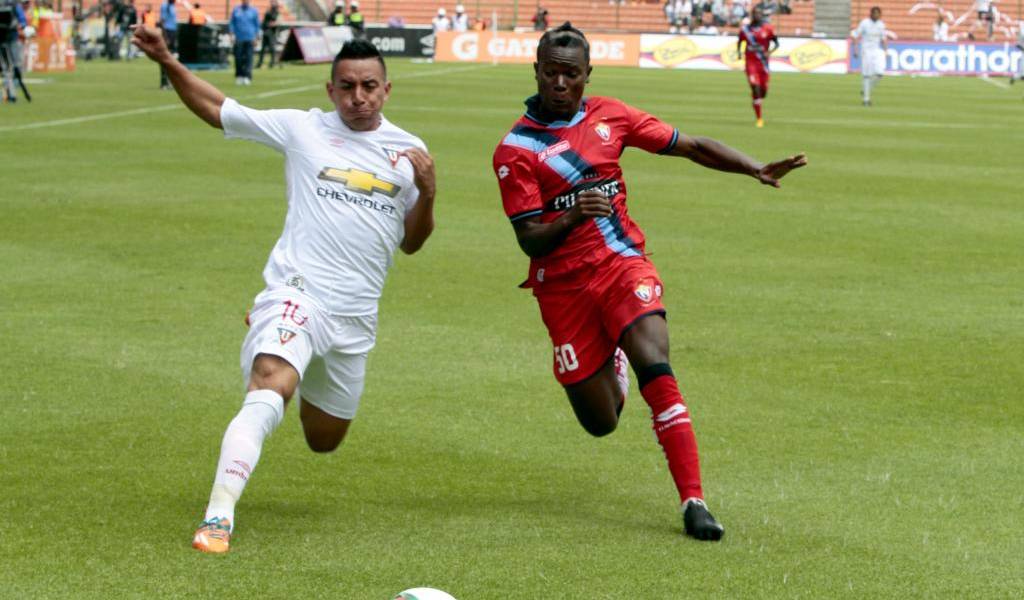 Liga de Quito ganó en casa 1-0 a El Nacional