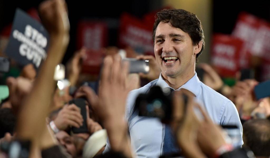 Canadá vota en ajustadas legislativas