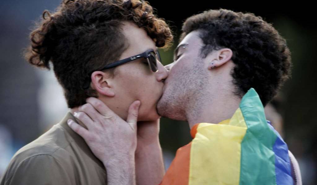 Registro Civil ya acepta solicitudes de matrimonio igualitario