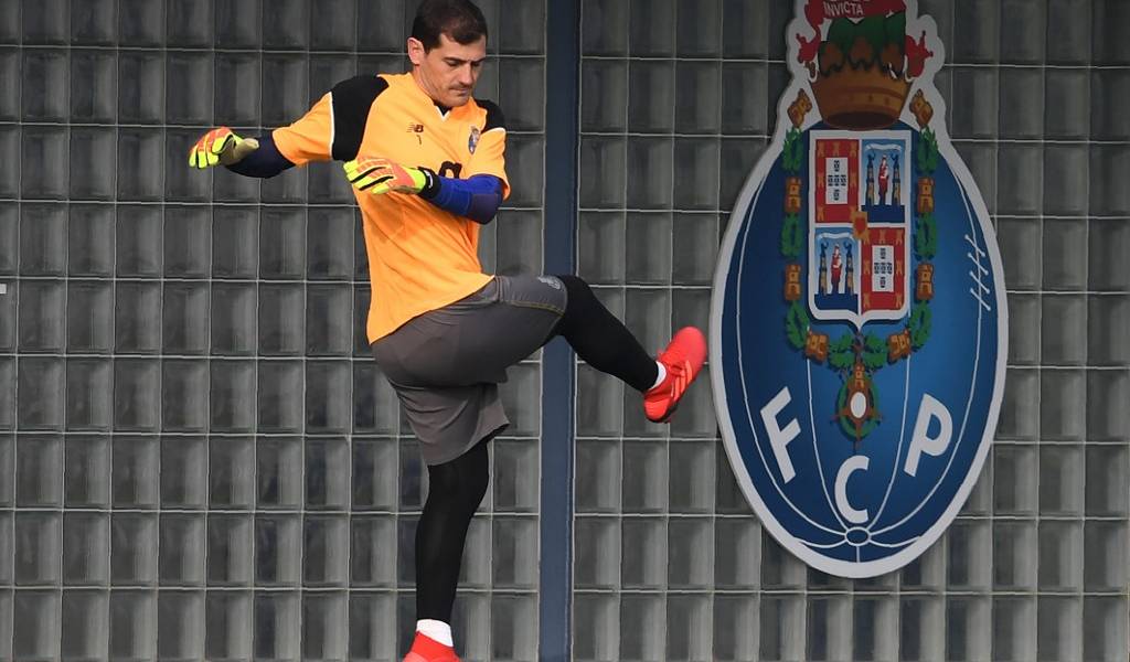 Casillas se presentó a pretemporada del Porto