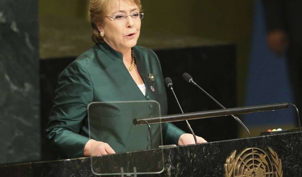 Bachelet insta al diálogo en Ecuador y pide más inclusión