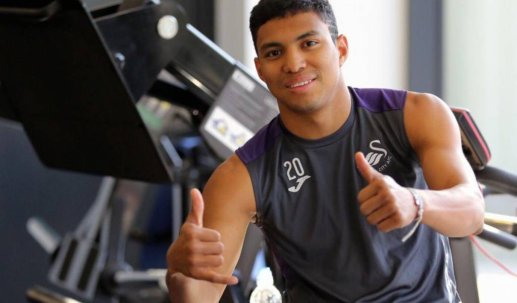 Jefferson Montero renueva con el Swansea hasta 2020