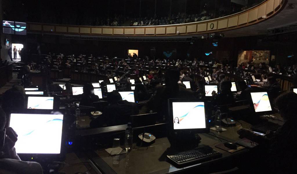 Se desarrolla en Asamblea sesión de juicio político al excontralor Carlos Pólit