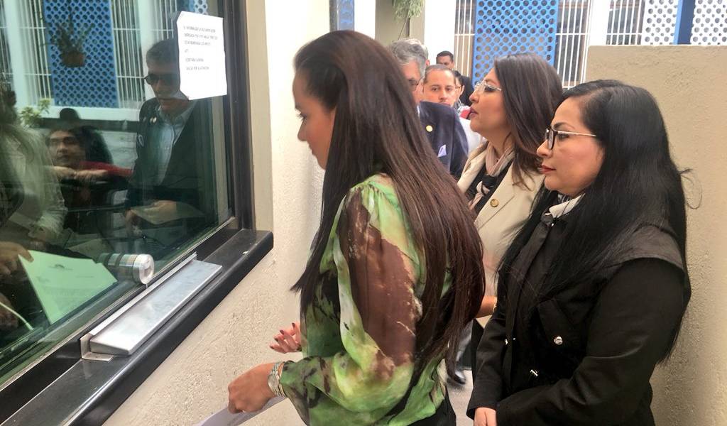 Correístas piden a Fiscalía investigar actividades de Balda en Colombia