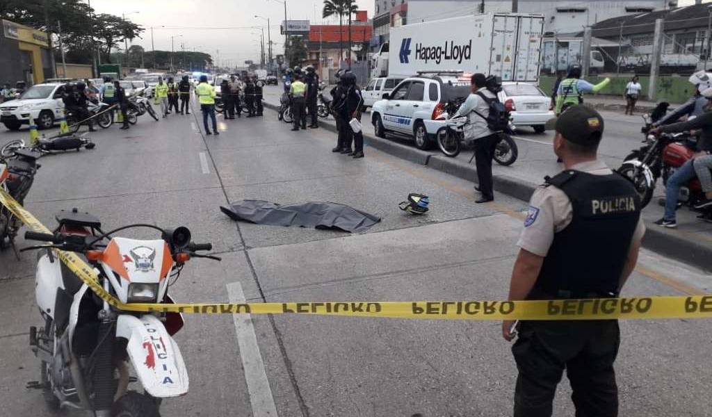 Un muerto tras cruce de balas por robo de celular en norte de Guayaquil