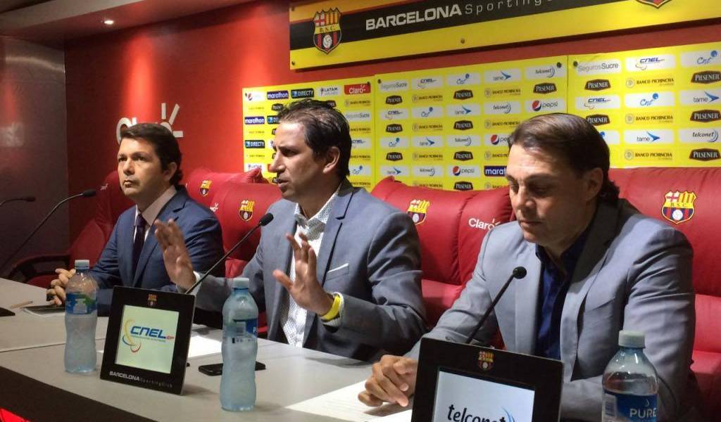 Barcelona oficializó 4 refuerzos para la temporada 2017