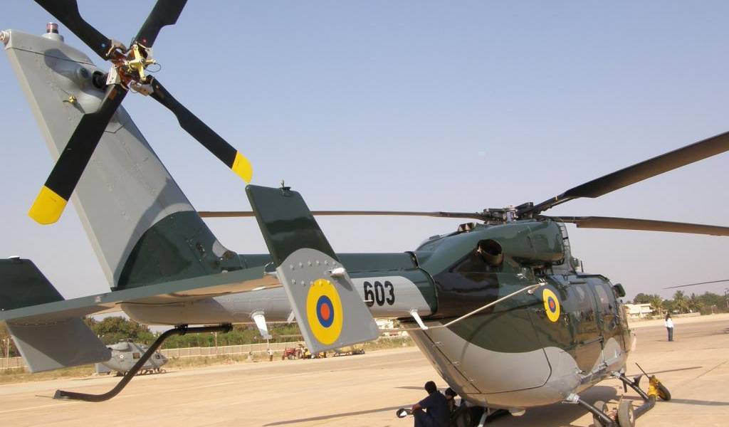Gobierno pondrá a la venta los 3 helicópteros Dhruv que le quedan