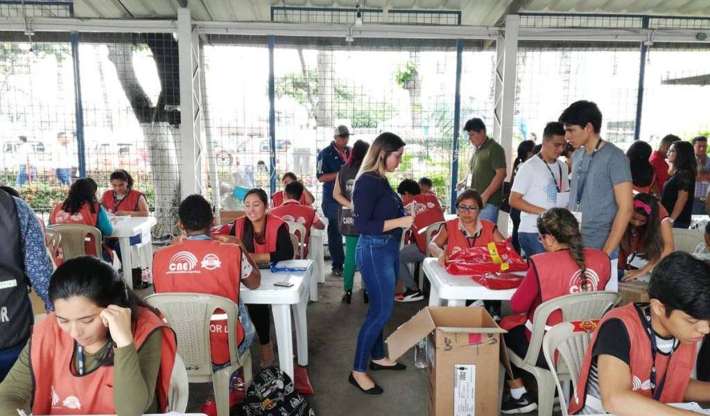CNE recuenta votos en Guayas tras reñido resultado en Milagro