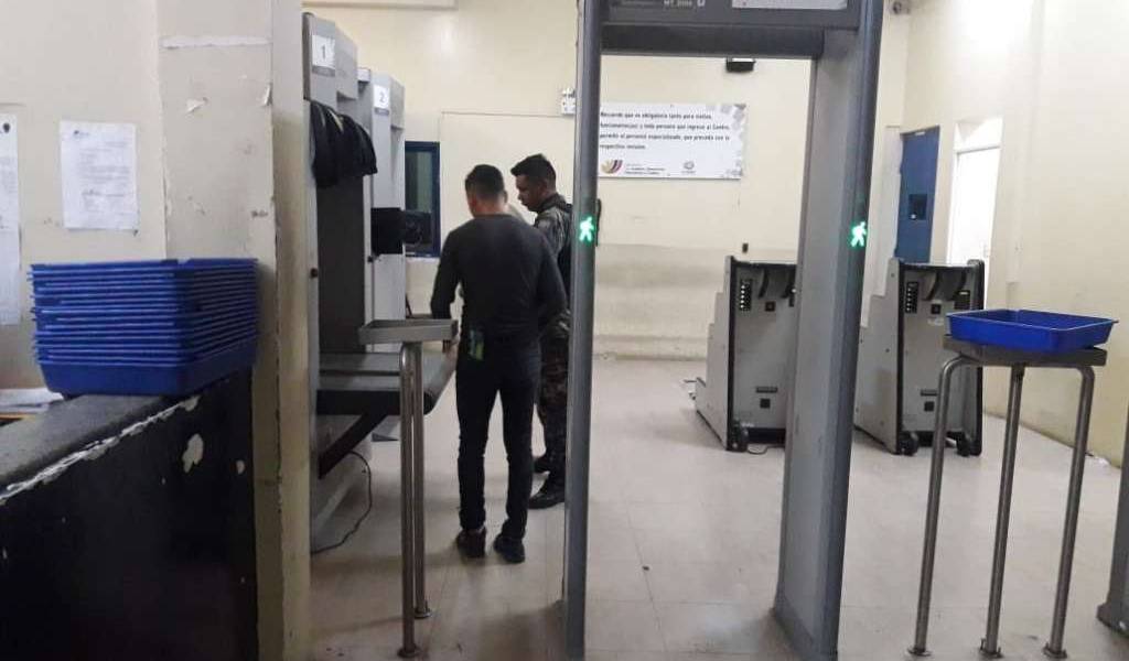 Iván Espinel ingresó a la cárcel, en Guayaquil