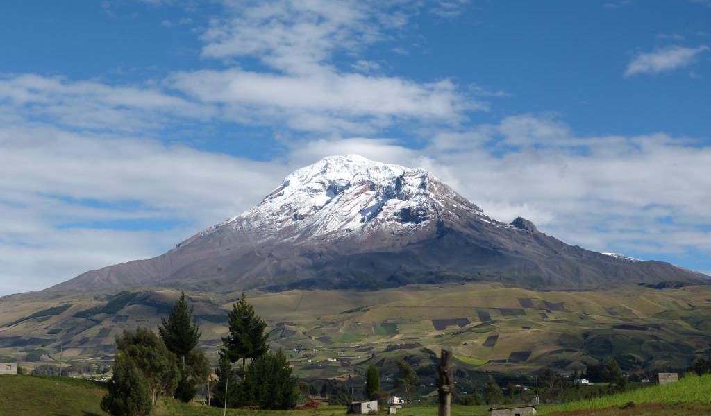 El volcán Chimborazo le gana un récord al Everest