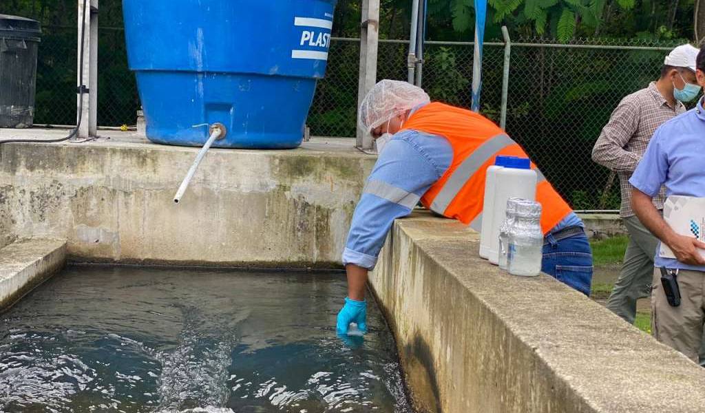 Agua de Santa Rosa también será analizada por laboratorio privado