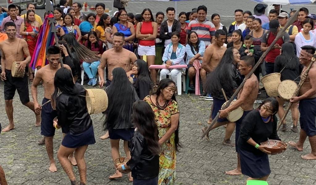 Mujeres indígenas reclaman en Ecuador acceso a educación, salud y equidad