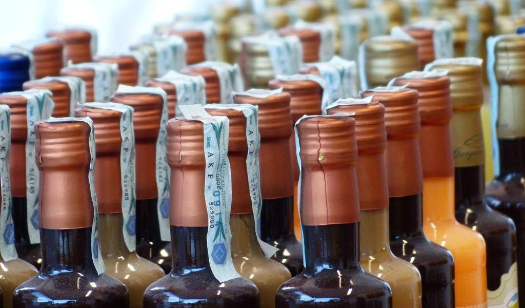 Gobierno aumentará impuesto a cigarrillos, licor y bebidas azucaradas