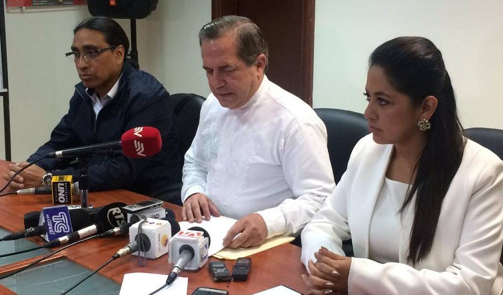Pabón, Patiño y Hernández renuncian a sus cargos en gobierno de Moreno