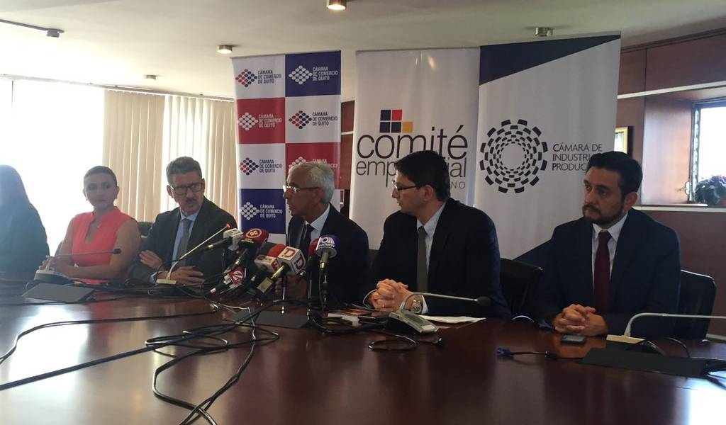 Empresarios piden envío urgente de reformas laborales