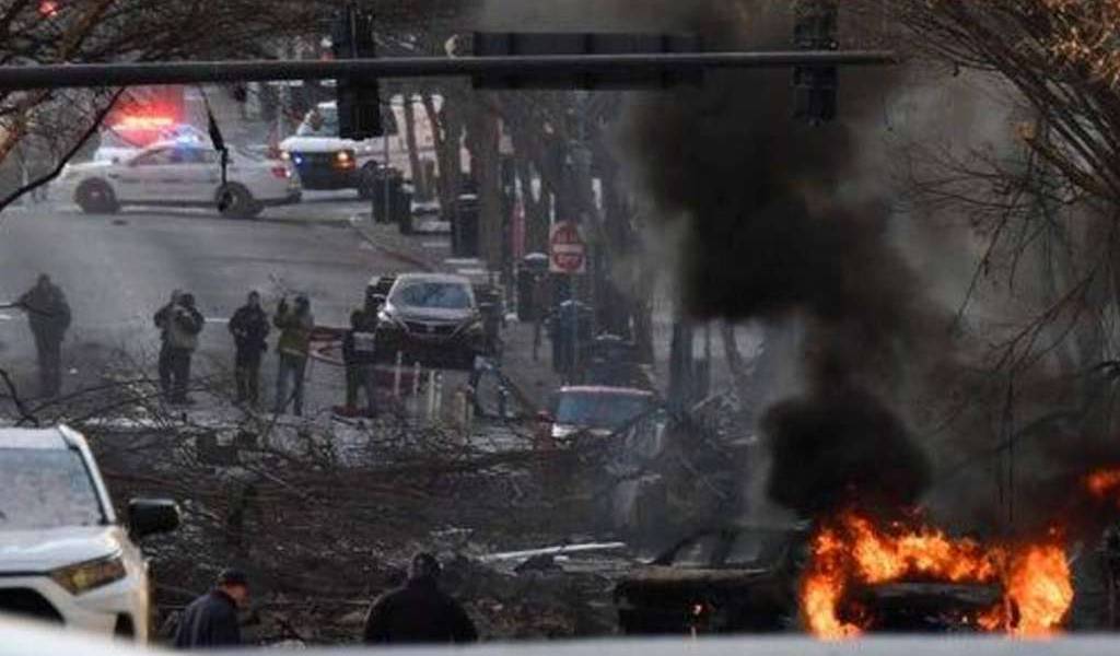 La Policía investiga una explosión en el centro de Nashville