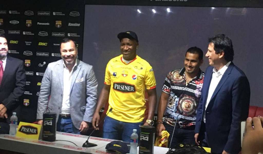 Barcelona oficializa a Jhon Jairo Cifuentes