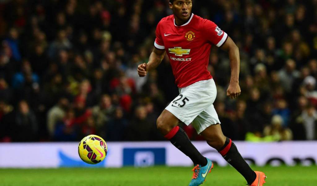 Antonio Valencia se despide del Manchester United