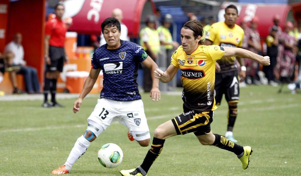 Independiente del Valle goleó 3-0 a Barcelona