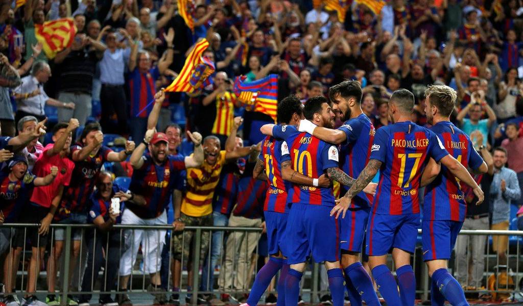 Barcelona gana la Copa del Rey en último partido que acoge el Vicente Calderón