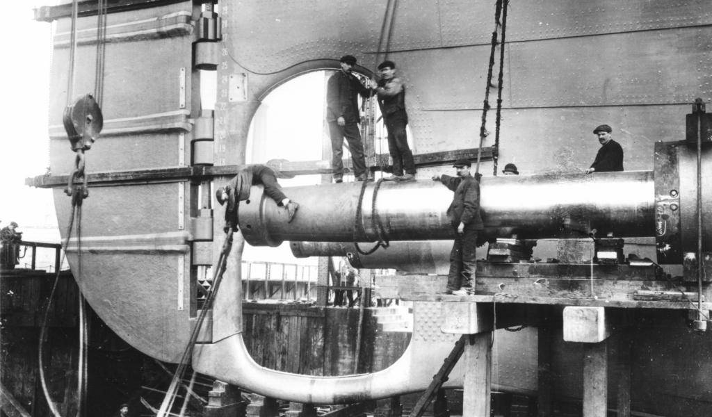 Familiares recuerdan a las víctimas del ‘Titanic’ 102 años después