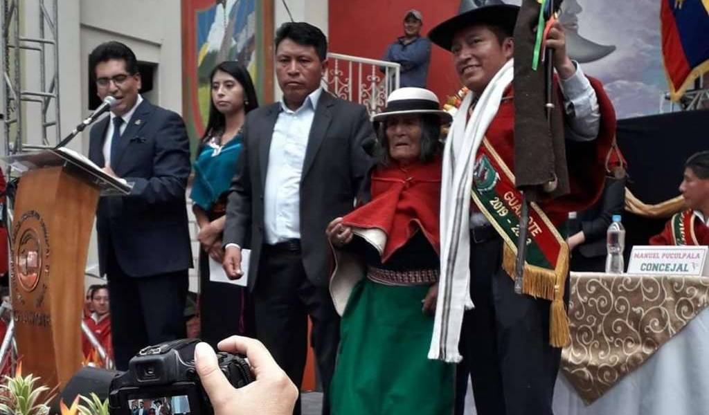 Guamote posesionó a su nuevo alcalde, Delfín Quishpe