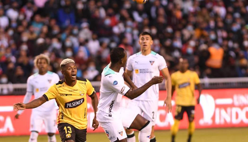 Resumen Liga Pro: LDUQ a la caza del líder BSC, Emelec vence y Aucas se queda sin DT