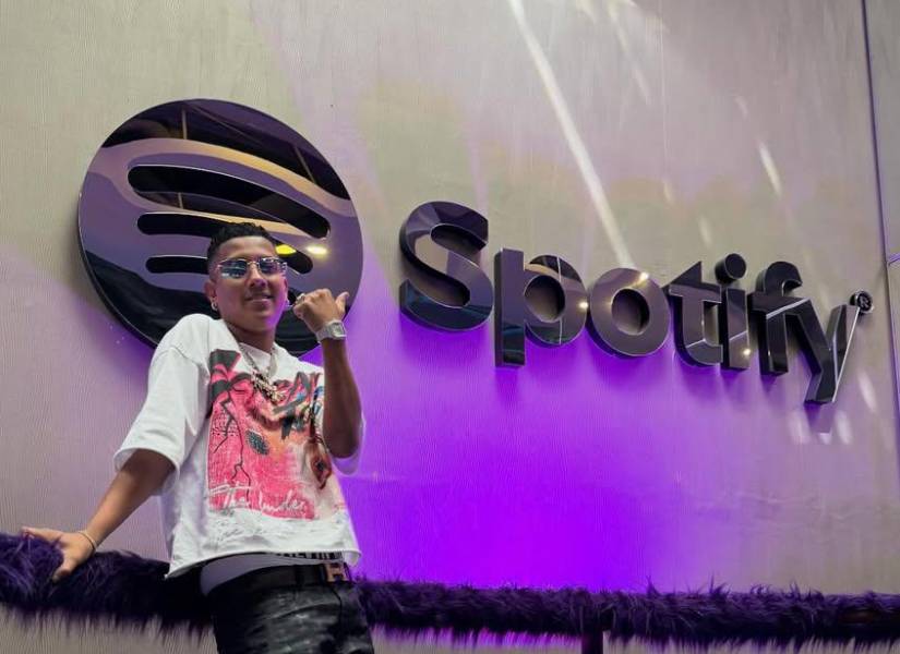 Jombriel es el artista ecuatoriano más escuchado en nuestro país.