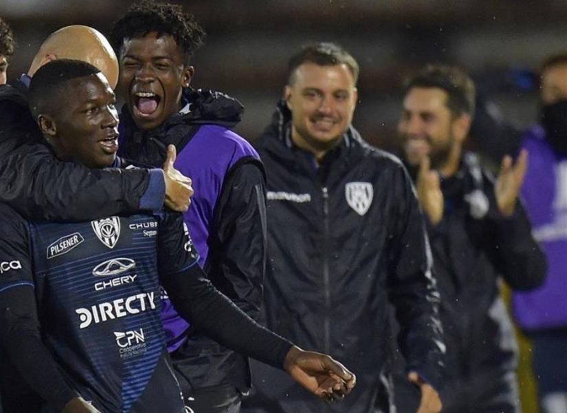 Moises Caicedo celebrando su gol ante Junior de Barranquilla en 2020.