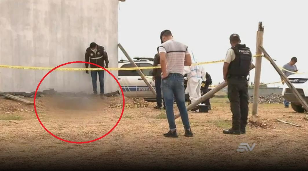 Hallan el cadáver de un hombre en un terreno ganadero de la vía Durán-Tambo