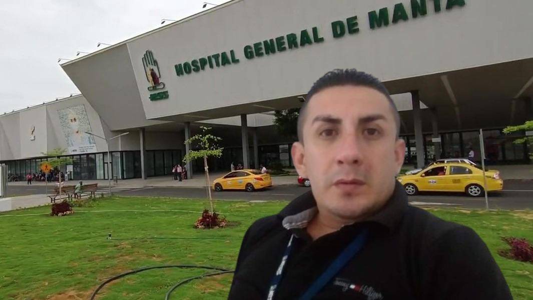¿Quién fue Darwin Andrade, funcionario asesinado en un hospital de Manta, quien estuvo vinculado a Los Choneros?