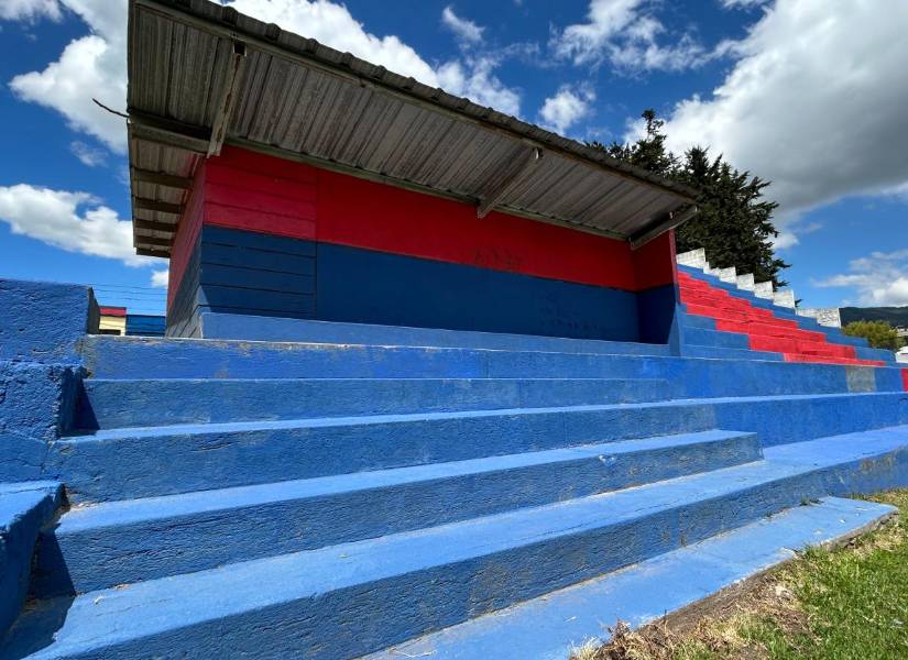 Instalaciones Complejo Ney Mancheno Velasco