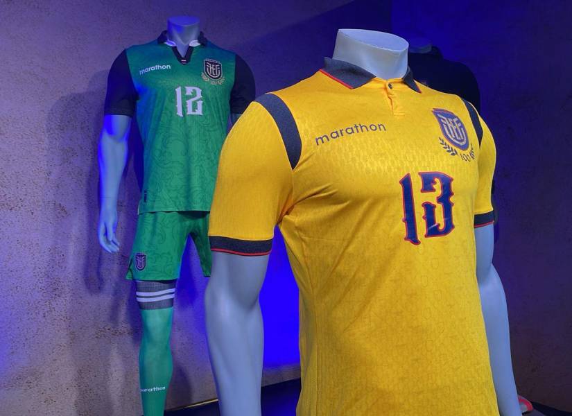 Así es la camiseta titular de Ecuador.