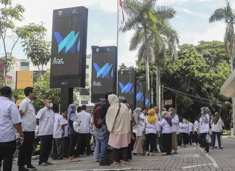 Un terremoto de magnitud 6,1 causa ocho heridos y daños materiales en Indonesia