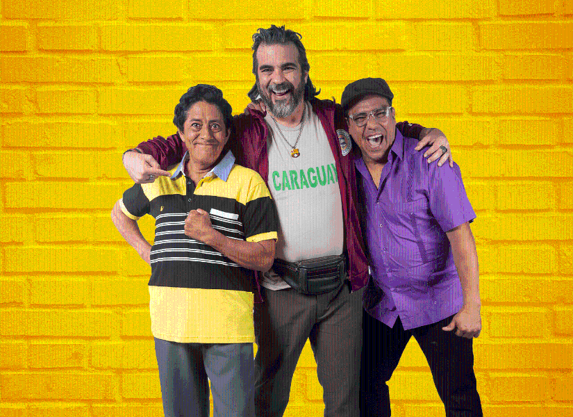 Pepe junto a sus amigos Rogelio (derecha) y Lucho (izquierda).