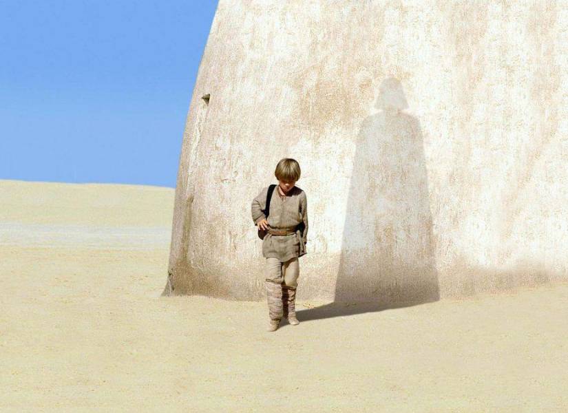 Jake Lloyd como Anakin Skywalker (Darth Vater) en la película Star Wars: Episodio I - La amenaza fantasma.