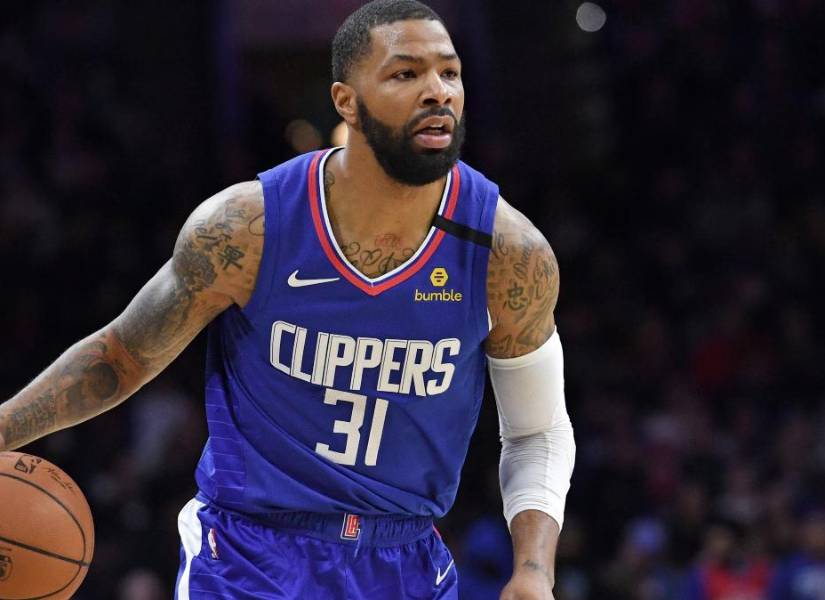 Marcus Morris Sr. con la camisa de los Ángeles Clippers