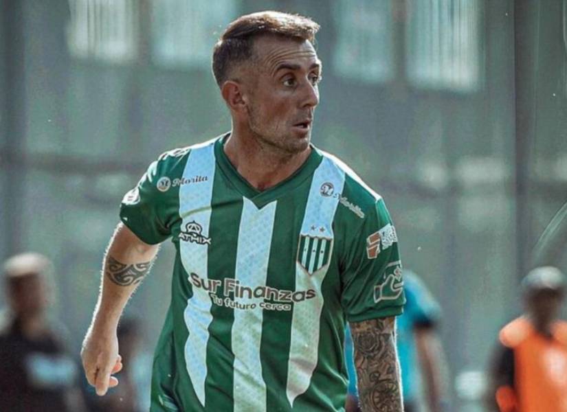 Banfield no accedió que Damián Díaz viaje a la Noche Centenario de Barcelona SC.