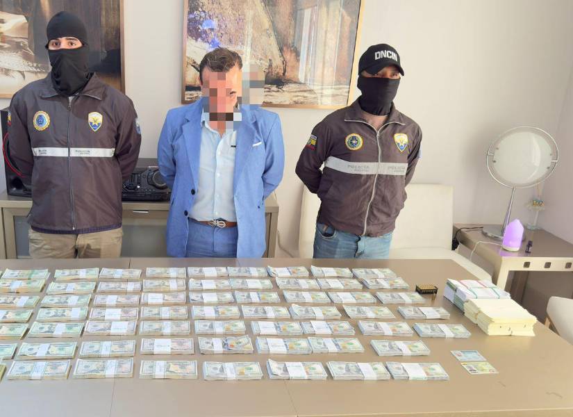 Foto de Pánfilo C., alias Benny o Italiano, detenido en su casa de Samborondón con 8 000 billetes falsos, que representaban USD 395 000.