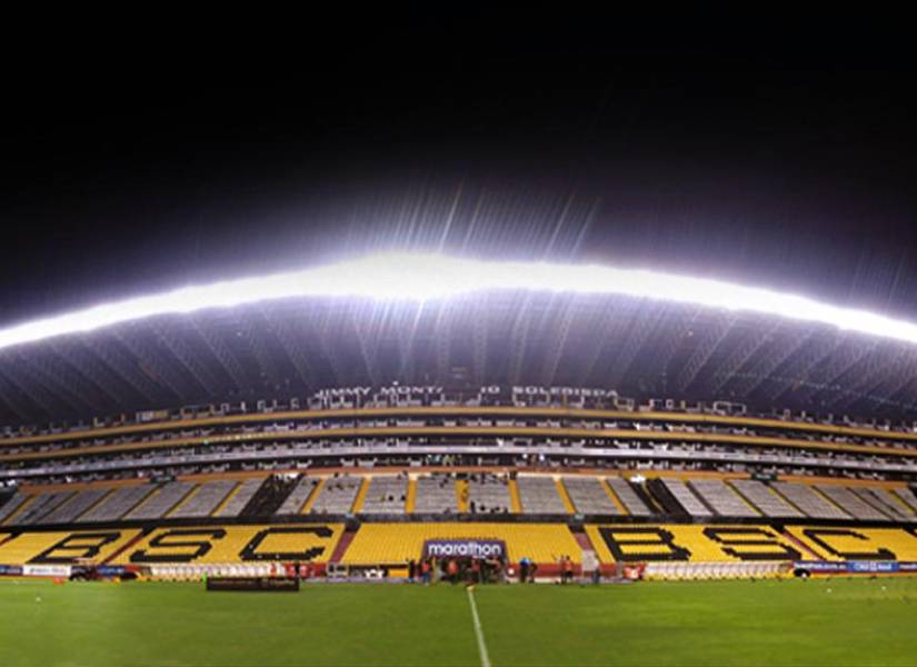 Imagen panorámica del estadio Monumental de Guayaquil.
