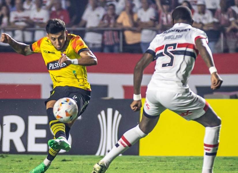 Joao Rojas sufrió una fractura de peroné con Barcelona SC y estará fuera de las canchas por cuatro meses.
