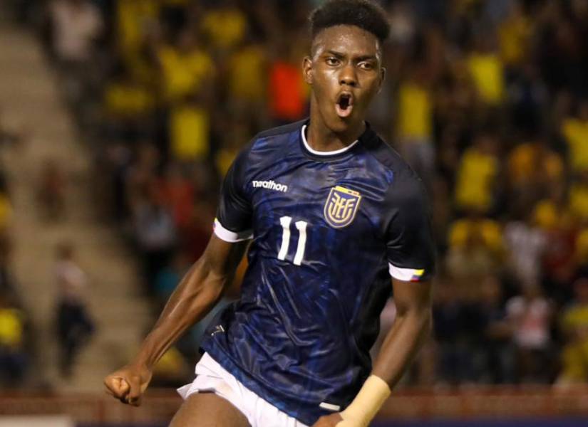 Allen Obando ha brillado en las selecciones juveniles de Ecuador.