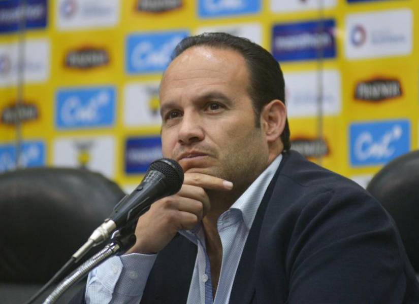 El presidente de la Federación Ecuatoriana de Fútbol, Francisco Egas, hizo referencia a las elecciones de Barcelona SC.