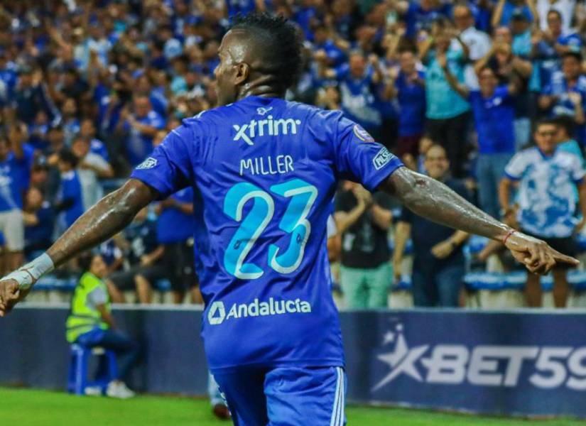 Emelec señala que Miller Bolaños incumplió su contrato, por lo que le piden USD 700 000.